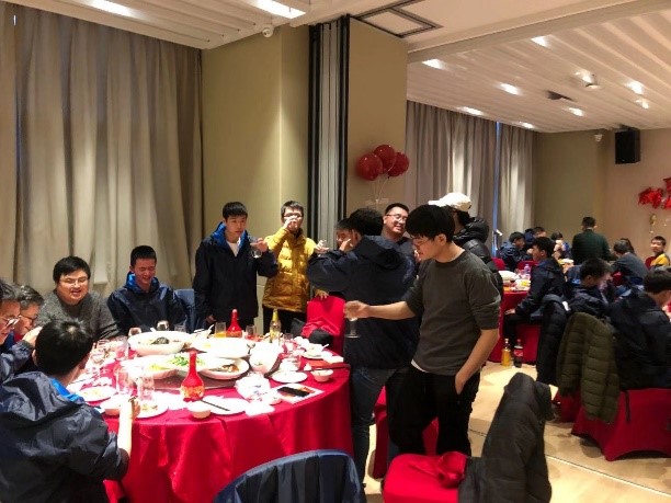 举杯4.jpg